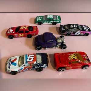 Lot of 6  Cars Hot Wheels - Matchbox NASCAR 6 cars